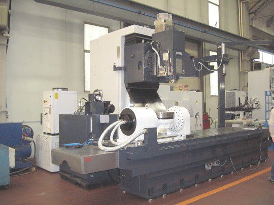 Rotating tilting rotary table / for machining centers / motorized
