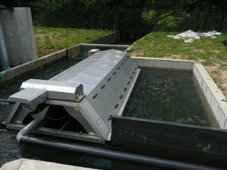 Drum filter / for wastewater treatment